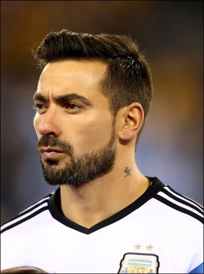 En 2015, dans quel club évolue Ezequiel Lavezzi ?