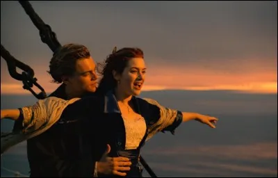 Il a composé la musique des films "Titanic" et "Stalingrad". C'est :