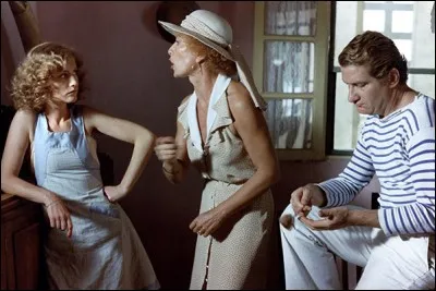 Il a composé la musique des films "Les choses de la vie" et "Coup de torchon". C'est :