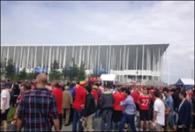 Comment s'appelle ce stade pour le football ?