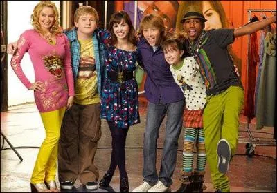 Dans Sonny, Demi alias Sonny est amoureux de ...