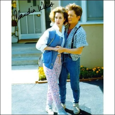 Quel est le nom de la petite amie de Marty ?