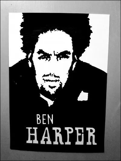 Pour retrouver le titre interprété par ce chanteur américain, une publicité pourrait vous aider. Si je vous dis "Chaussée aux moines" vous me répondez...