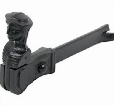 Comment cet objet qui sert à maintenir les volets s'appelle-t-il ?