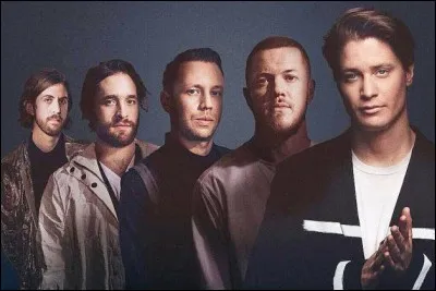 Imagine Dragons chante ''Natural''. Le plus grand varan, appelé aussi dragon, vit sur l'île de Komodo. Dans quel archipel se trouve-t-elle ?