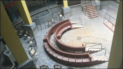 Ce d&eacute;partement est aussi connu pour ses villes thermales. Combien en compte l'Allier ?