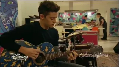 Comment dit-on guitare en italien ?