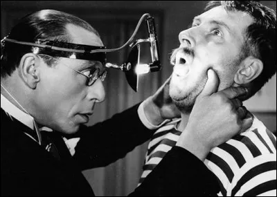 Qui est l'auteur de la pièce de théâtre mettant en scène le personnage de Knock ?