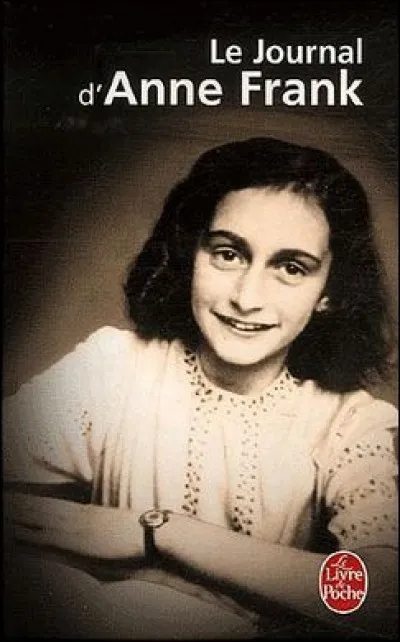 Le Journal d'Anne Frank dévoile la vie d'une famille juive contrainte de se cacher durant la Seconde Guerre mondiale. 
Mais il existe un équivalent pour la Première Guerre mondiale, qui est, cette fois-ci, une fiction, de Paule du Bouchet. Il s'agit de...