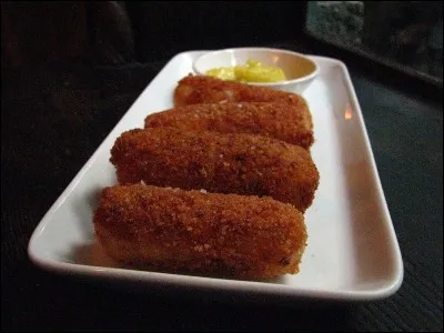 On peut aussi trouver les ravioles du Champsaur mais je voudrais conna&icirc;tre la composition de cette quenelle.