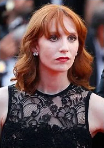 Qui est la mère de l'actrice Lolita Chammah ?