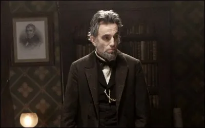 "Lincoln" est un film américain, sorti en 2012, dont l'interprète principal, Daniel Day-Lewis, a remporté l'Oscar du meilleur acteur. Qui en est le réalisateur ?