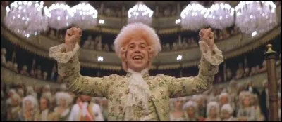 Amadeus est un film, sorti en 1984, consacré à la vie et à l'oeuvre de Wolfgang Amadeus Mozart. Qui en est le réalisateur ?