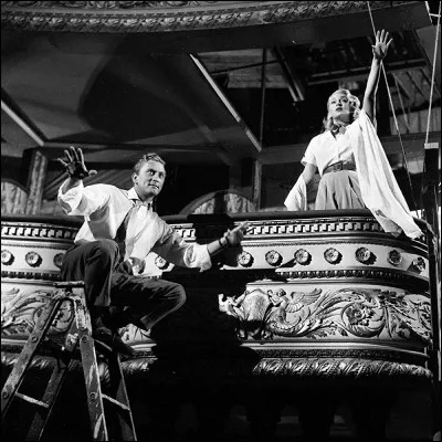 Dans le film "Les ensorcelés", de Vincente Minnelli, Kirk Douglas est un producteur de films impitoyable mais fascinant...