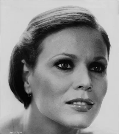 "Femmes de personne" est un film français avec Marthe Keller...