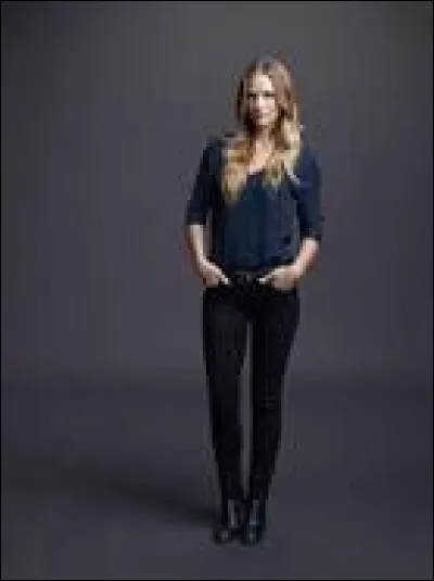 Qui est la meilleure amie de JJ dans la série ?