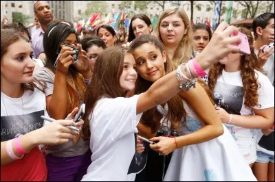 Comment s'appellent ses fans ?