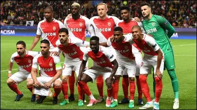 Et combien de saisons a-t-il jou&eacute; &agrave; Monaco ?