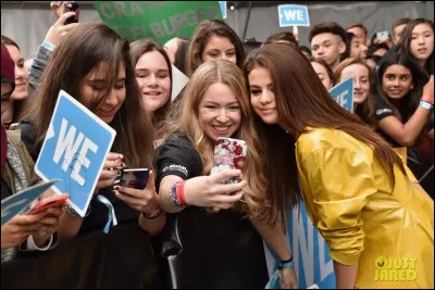 Comment s'appellent ses fans ?