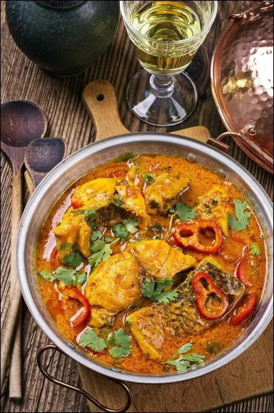 Parmi ces ingrédients, lequel n'entre pas dans la composition de la bouillabaisse ?