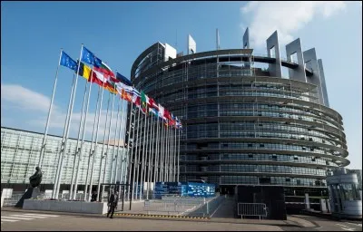 Le Parlement européen :