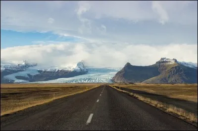 Quel État ne fait pas partie de l'Union européenne ?
