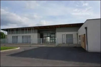 Nous terminons cette balade dans la marne, à Vandeuil. Nous sommes en région ...