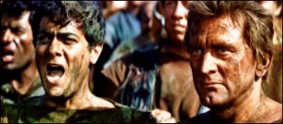 Dans "Spartacus", film de Stanley Kubrick sorti en 1960, quel acteur incarne Spartacus ?