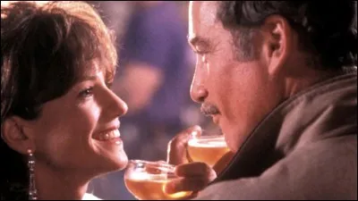 Année : 1989
Genre : Romance 
Acteurs : Richard Dreyfuss, Holly Hunter.
Indices : Pompier, accident, recrue, fiancée. 
Que suis-je ?