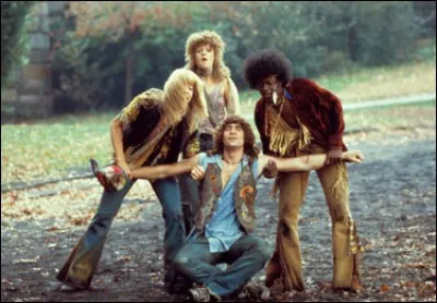 "Hair", la comédie musicale à grand succès, a été porté brillamment à l'écran par Milos Forman...