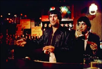 Année : 1973
Genre : Policier, drame. 
Acteurs : Harvey Keitel, Robert De Niro. 
Indices : Mafia/Italiens/Johnny Boy/Créancier.
Quel est ce film ?