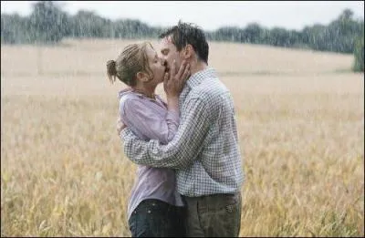 Qui a ralis le film 'Match Point' dans lequel Scarlett Johansson embrasse Jonathan Rhys-Meyers sous la pluie ?