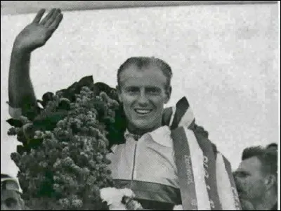 Ce coureur cycliste, né en 1929, champion du monde sur route en 1959, c'est ...