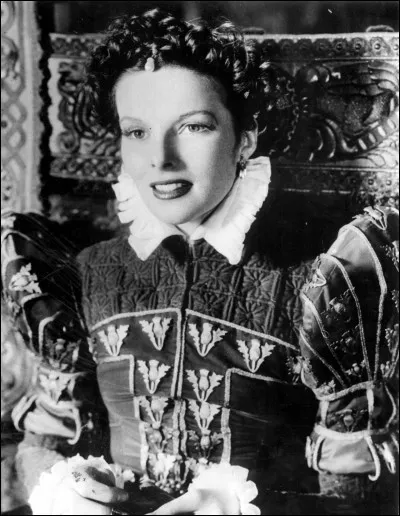 "Marie Stuart" est un film américain, sorti en 1936, avec Katharine Hepburn dans le rôle-titre. Qui en est le réalisateur ?