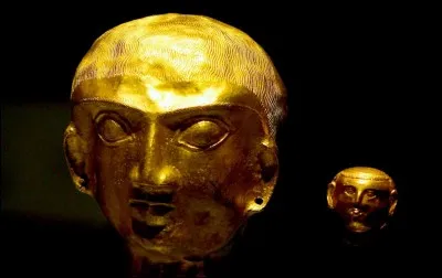 Découvert en Afghanistan, ce trésor date du V-IVe s av J.C. Il s'agit d'un chef-d'oeuvre de la dynastie perse achéménide.
Cette collection de 180 pièces de métal en or et en argent est exposée au British Museum. Ces pièces de la période perse achéménide sont caractérisées par leur orfèvrerie raffinée.
Comment nomme-t-on cet ensemble de 170 objets, soit la collection achéménide la plus importante ?