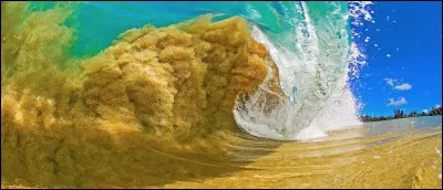 À qui cette locution s'adresse-t-elle dans l'ode écrite par le poète précédemment cité ?