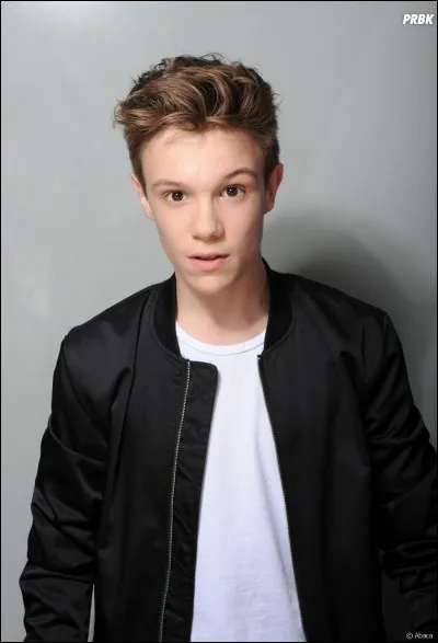 Il te propose de l'aide pour ton exercice. Que fais-tu ?