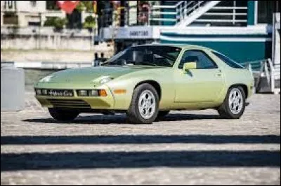 J'ai été élue en 1978. Je suis la ...