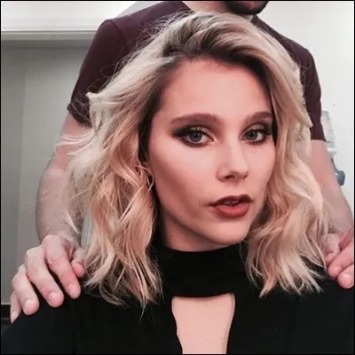 Je joue le rôle de la méchante dans "Soy Luna" :