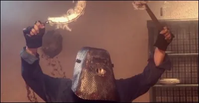 Dans "La Cité de la peur", que disent les victimes avant d'être tuées ?