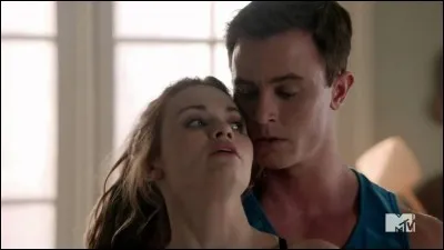 Qui est le chien de l'enfer ?