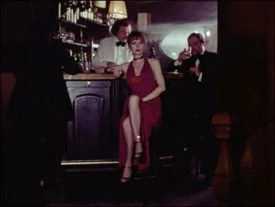 Le film "Des journées entières dans les arbres", dont voici une photographie, est issu de l'oeuvre de Milan Kundera...