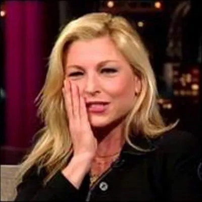 Sa premire petite amie ...