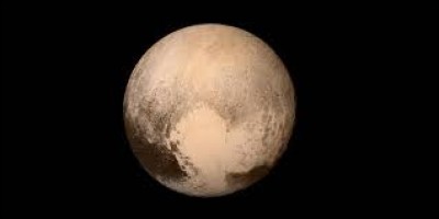 A votre avis, pourquoi Pluton n'est-elle plus une vraie planète et ne fait plus partie du système solaire ?