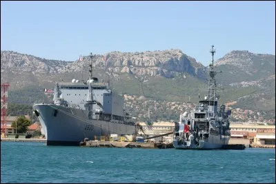 Celle-ci aussi vous met en rade, si vous passez par Chicago attention à votre morlingue. Mais où êtes-vous donc ?