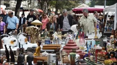 Ici la bonne réponse n'est pas chère, pour tout vous dire c'est bradé. Marchanderez-vous la solution ?