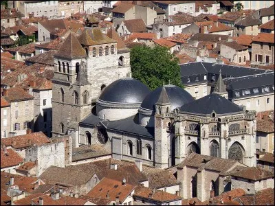 C'est la cathédrale St-[...].