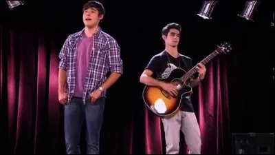 De qui Violetta est-elle amoureuse ?