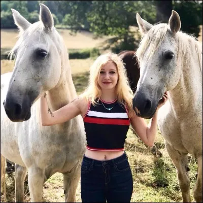 Quel âge a-t-elle ?