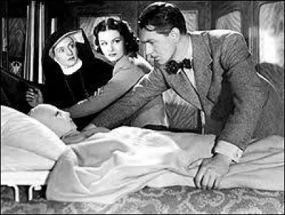 Année : 1938 
Genre : Policier 
Acteurs : Drame 
Indices : Train/Vieille dame/ Musicien/Cricket. 
Quel est ce film?